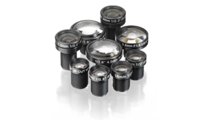 低失真板機鏡頭