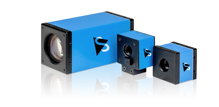 Zoom &amp; Autofocus Cameras