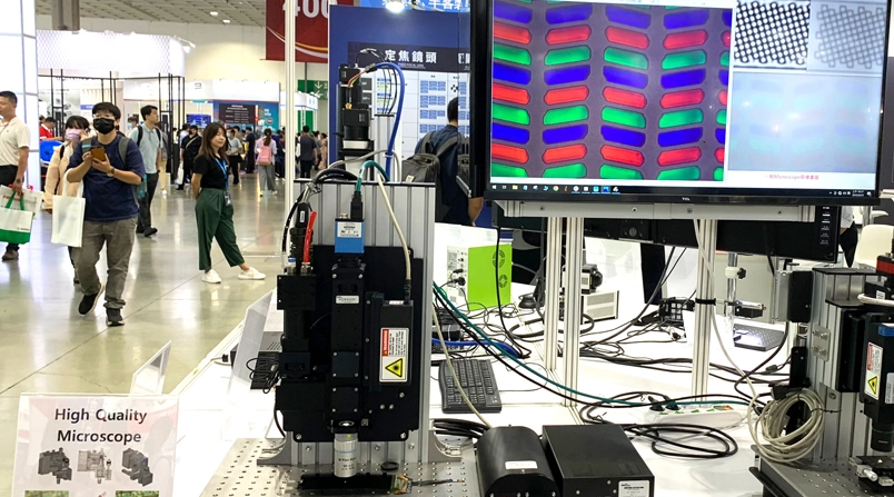 Industrial microscope application featuring TIS 38 Series camera at TIS reseller, Nevis